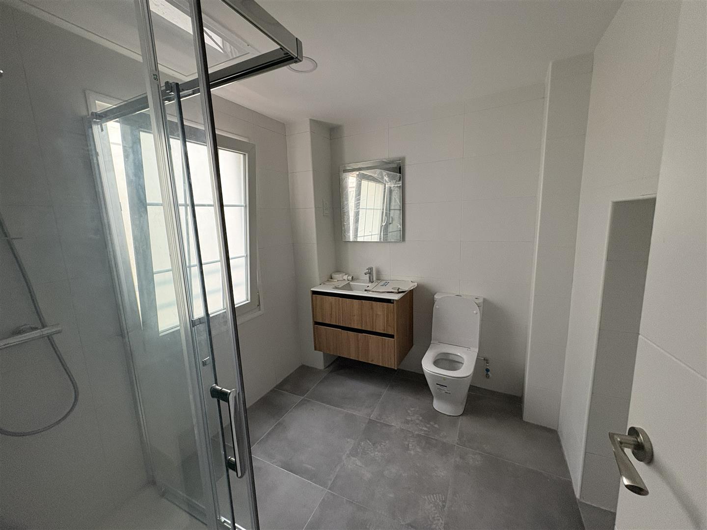 Image of Apartment - 1 Bedrooms - 1 Bathrooms for Rental in Town Area-Gibraltar, Image 7